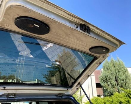 Сірий Ніссан Блюберд, об'ємом двигуна 2 л та пробігом 250 тис. км за 2000 $, фото 23 на Automoto.ua