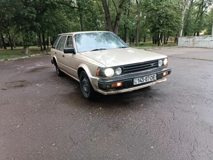 Ніссан Блюберд 1987 у Никополе на Automoto.ua Сірий Ніссан Блюберд, об'ємом двигуна 0 л та пробігом 220 тис. км за 812 $, фото 1 на Automoto.ua