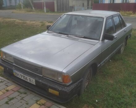 Сірий Ніссан Блюберд, об'ємом двигуна 0 л та пробігом 110 тис. км за 17000 $, фото 1 на Automoto.ua