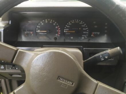 Серый Ниссан Блюберд, объемом двигателя 2 л и пробегом 500 тыс. км за 0 $, фото 1 на Automoto.ua