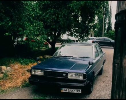 Синий Ниссан Блюберд, объемом двигателя 1.8 л и пробегом 200 тыс. км за 1000 $, фото 1 на Automoto.ua