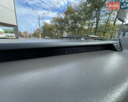 Синий Ниссан Блюберд, объемом двигателя 1.8 л и пробегом 140 тыс. км за 5000 $, фото 18 на Automoto.ua