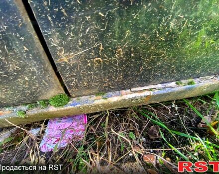 Синий Ниссан Блюберд, объемом двигателя 2 л и пробегом 400 тыс. км за 400 $, фото 8 на Automoto.ua