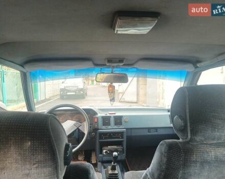 Синий Ниссан Блюберд, объемом двигателя 2 л и пробегом 230 тыс. км за 1700 $, фото 6 на Automoto.ua