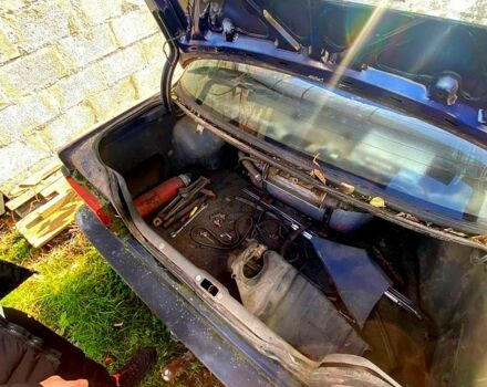 Синий Ниссан Блюберд, объемом двигателя 2 л и пробегом 400 тыс. км за 400 $, фото 7 на Automoto.ua