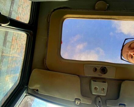 Синий Ниссан Блюберд, объемом двигателя 2 л и пробегом 400 тыс. км за 400 $, фото 9 на Automoto.ua