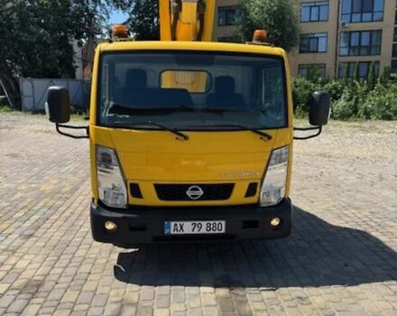 Жовтий Ніссан Кабстар, об'ємом двигуна 2.5 л та пробігом 72 тис. км за 60603 $, фото 3 на Automoto.ua