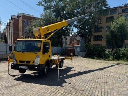 Ніссан Кабстар 2015 у Чернівцях на Automoto.ua Жовтий Ніссан Кабстар, об'ємом двигуна 2.5 л та пробігом 72 тис. км за 60603 $, фото 1 на Automoto.ua
