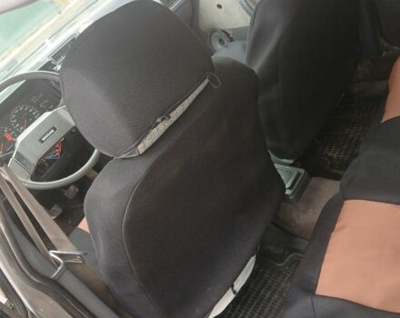 Серый Ниссан Куб, объемом двигателя 1.3 л и пробегом 400 тыс. км за 1700 $, фото 7 на Automoto.ua