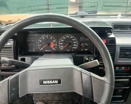 Серый Ниссан Куб, объемом двигателя 1.3 л и пробегом 400 тыс. км за 1700 $, фото 2 на Automoto.ua