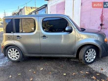 Серый Ниссан Куб, объемом двигателя 1.8 л и пробегом 300 тыс. км за 4700 $, фото 1 на Automoto.ua