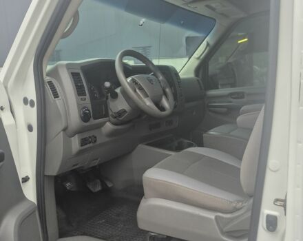 Белый Ниссан Другая, объемом двигателя 4 л и пробегом 59 тыс. км за 16500 $, фото 7 на Automoto.ua