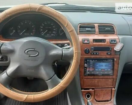 Білий Ніссан Інша, об'ємом двигуна 2 л та пробігом 20 тис. км за 1900 $, фото 3 на Automoto.ua