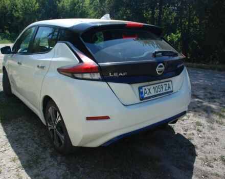 Білий Ніссан Інша, об'ємом двигуна 0 л та пробігом 243 тис. км за 9000 $, фото 2 на Automoto.ua