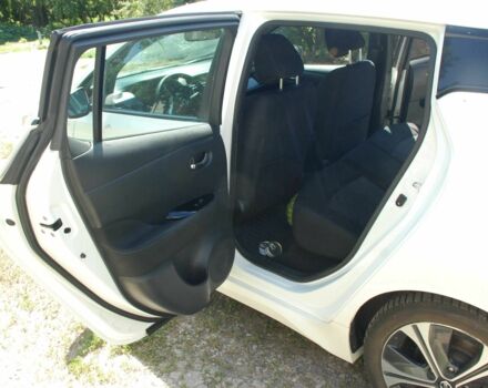 Білий Ніссан Інша, об'ємом двигуна 0 л та пробігом 243 тис. км за 9000 $, фото 6 на Automoto.ua