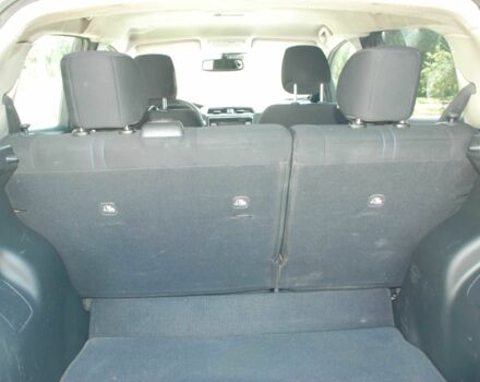 Білий Ніссан Інша, об'ємом двигуна 0 л та пробігом 243 тис. км за 9000 $, фото 8 на Automoto.ua