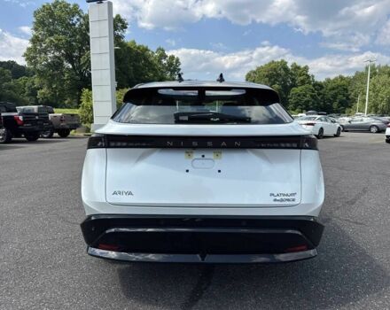 Белый Ниссан Другая, объемом двигателя 0 л и пробегом 11 тыс. км за 19000 $, фото 6 на Automoto.ua