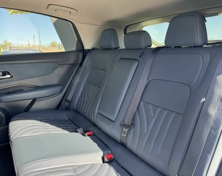 Белый Ниссан Другая, объемом двигателя 0 л и пробегом 20 тыс. км за 18000 $, фото 13 на Automoto.ua