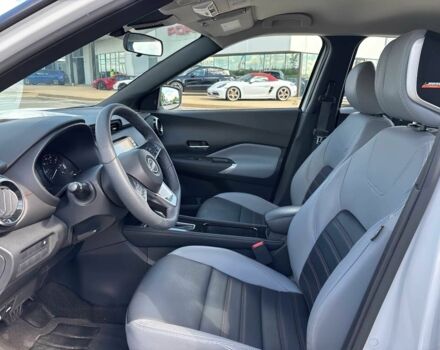 Білий Ніссан Інша, об'ємом двигуна 1.6 л та пробігом 16 тис. км за 12000 $, фото 8 на Automoto.ua