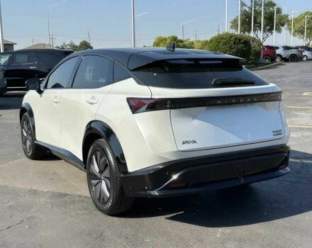 Білий Ніссан Інша, об'ємом двигуна 0 л та пробігом 18 тис. км за 9000 $, фото 3 на Automoto.ua