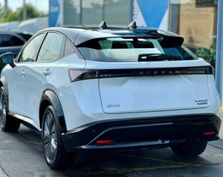 Білий Ніссан Інша, об'ємом двигуна 0 л та пробігом 18 тис. км за 11200 $, фото 4 на Automoto.ua