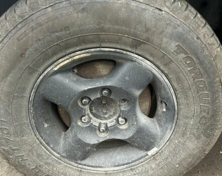 Черный Ниссан Другая, объемом двигателя 2.5 л и пробегом 320 тыс. км за 3933 $, фото 4 на Automoto.ua