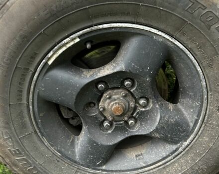 Черный Ниссан Другая, объемом двигателя 2.5 л и пробегом 320 тыс. км за 3933 $, фото 7 на Automoto.ua