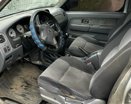 Черный Ниссан Другая, объемом двигателя 2.5 л и пробегом 320 тыс. км за 3933 $, фото 22 на Automoto.ua