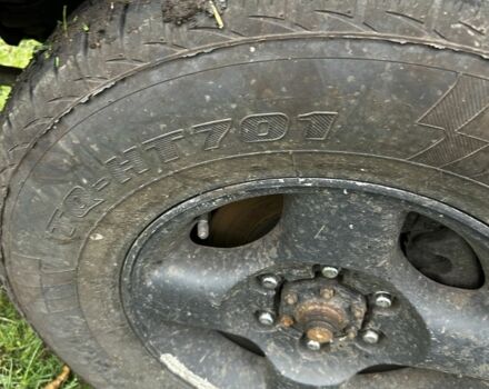 Черный Ниссан Другая, объемом двигателя 2.5 л и пробегом 320 тыс. км за 3933 $, фото 13 на Automoto.ua