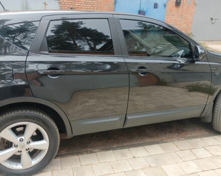 Чорний Ніссан Інша, об'ємом двигуна 1.5 л та пробігом 250 тис. км за 9000 $, фото 4 на Automoto.ua