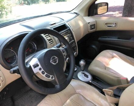 Чорний Ніссан Інша, об'ємом двигуна 2.5 л та пробігом 343 тис. км за 8500 $, фото 7 на Automoto.ua