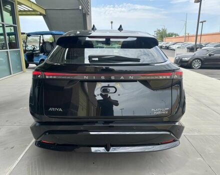 Чорний Ніссан Інша, об'ємом двигуна 0 л та пробігом 25 тис. км за 18400 $, фото 5 на Automoto.ua