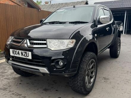 Ніссан Інша 2014 у Сокале на Automoto.ua Чорний Ніссан Інша, об'ємом двигуна 0 л та пробігом 107 тис. км за 8481 $, фото 1 на Automoto.ua