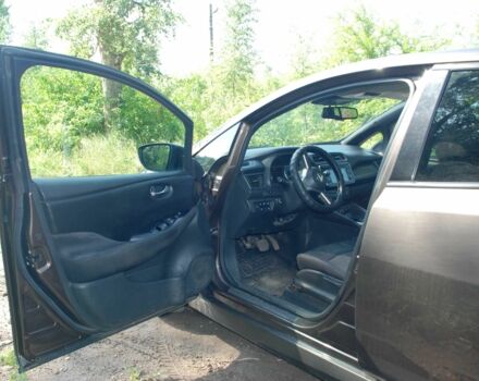 Коричневый Ниссан Другая, объемом двигателя 0 л и пробегом 395 тыс. км за 8000 $, фото 8 на Automoto.ua