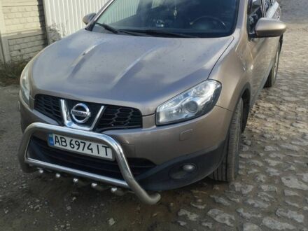 Коричневий Ніссан Інша, об'ємом двигуна 1.6 л та пробігом 400 тис. км за 10500 $, фото 1 на Automoto.ua