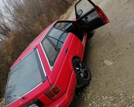 Червоний Ніссан Інша, об'ємом двигуна 1.6 л та пробігом 278 тис. км за 1100 $, фото 1 на Automoto.ua