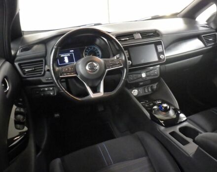 Червоний Ніссан Інша, об'ємом двигуна 0 л та пробігом 117 тис. км за 14500 $, фото 8 на Automoto.ua