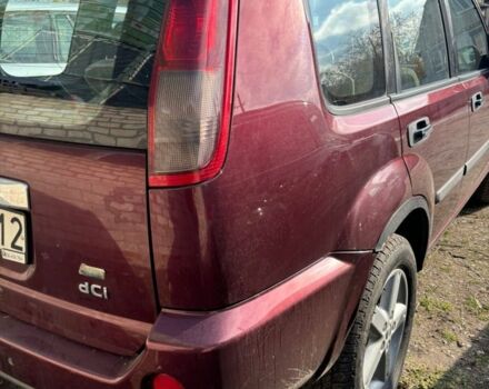 Червоний Ніссан Інша, об'ємом двигуна 2.2 л та пробігом 340 тис. км за 4164 $, фото 3 на Automoto.ua