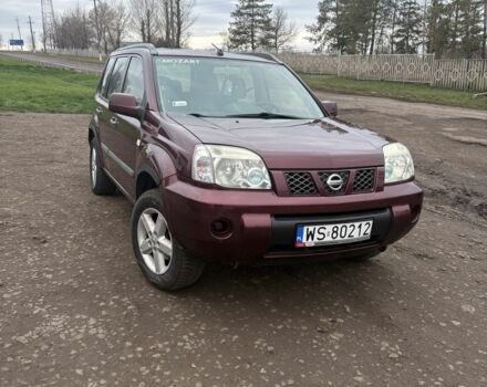 Червоний Ніссан Інша, об'ємом двигуна 2.2 л та пробігом 340 тис. км за 4164 $, фото 1 на Automoto.ua