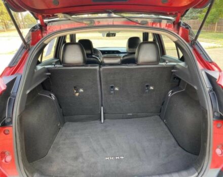 Красный Ниссан Другая, объемом двигателя 1.6 л и пробегом 45 тыс. км за 3200 $, фото 10 на Automoto.ua