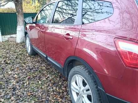 Червоний Ніссан Інша, об'ємом двигуна 1.6 л та пробігом 244 тис. км за 11250 $, фото 1 на Automoto.ua