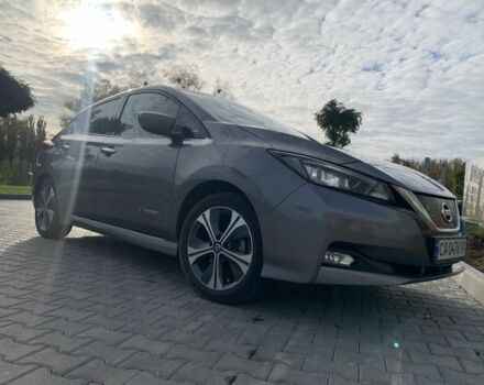 Сірий Ніссан Інша, об'ємом двигуна 0 л та пробігом 104 тис. км за 12900 $, фото 2 на Automoto.ua