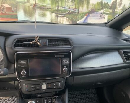 Сірий Ніссан Інша, об'ємом двигуна 0 л та пробігом 104 тис. км за 12900 $, фото 5 на Automoto.ua