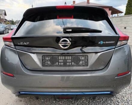 Серый Ниссан Другая, объемом двигателя 0 л и пробегом 35 тыс. км за 12000 $, фото 3 на Automoto.ua