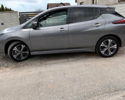 Серый Ниссан Другая, объемом двигателя 0 л и пробегом 35 тыс. км за 12000 $, фото 4 на Automoto.ua