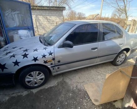 Серый Ниссан Другая, объемом двигателя 2 л и пробегом 390 тыс. км за 1300 $, фото 3 на Automoto.ua