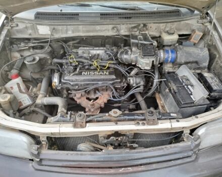 Серый Ниссан Другая, объемом двигателя 2 л и пробегом 544 тыс. км за 1600 $, фото 3 на Automoto.ua