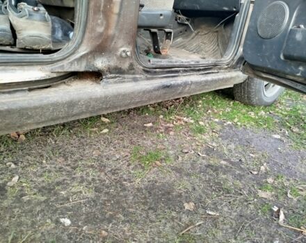 Серый Ниссан Другая, объемом двигателя 2 л и пробегом 544 тыс. км за 1600 $, фото 4 на Automoto.ua