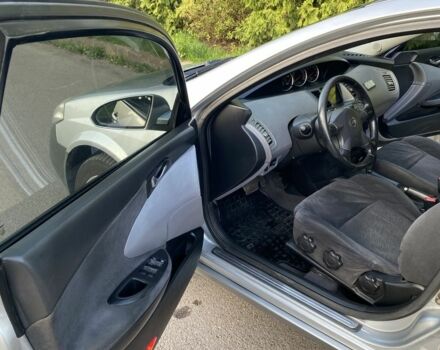 Сірий Ніссан Інша, об'ємом двигуна 2 л та пробігом 318 тис. км за 3700 $, фото 9 на Automoto.ua