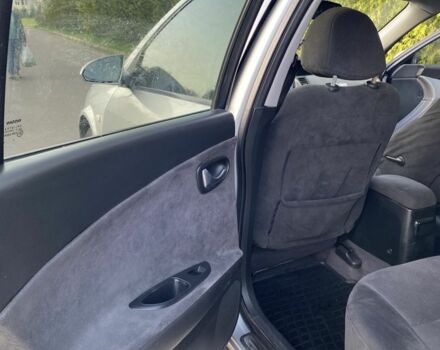 Сірий Ніссан Інша, об'ємом двигуна 2 л та пробігом 318 тис. км за 3700 $, фото 12 на Automoto.ua